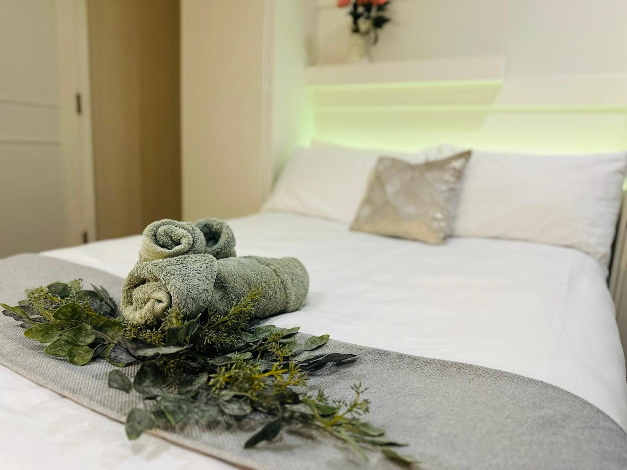 Stylish, Modern Apartment In Central ลอนดอน ภายนอก รูปภาพ